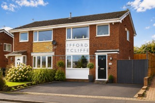 3 bed semi-detached, Briercliffe, Burnley